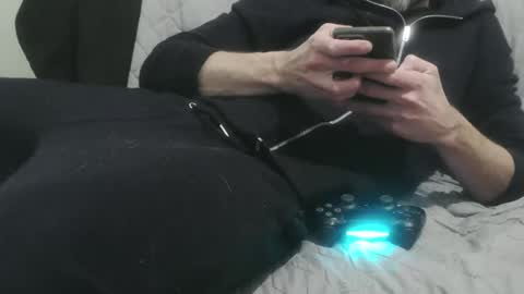 m4dh4tter24 online show from 01/11/25, 09:57