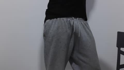 m4dh4tter24 online show from 02/04/26, 10:32