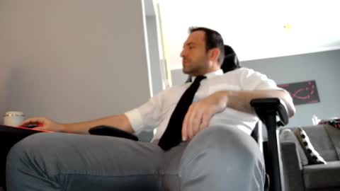 Snapshot of m4st3r_0f_d0m1n4nc3 chatting on 02/23/25, 10:49 ready to cum online show from 02/23/25, 10:49