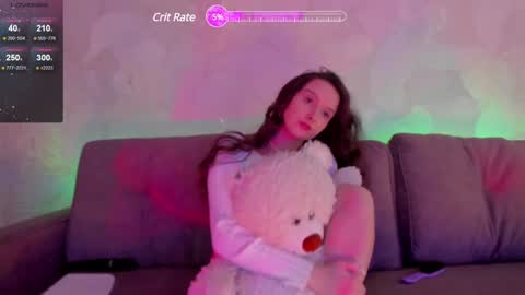 Snapshot of m_o_o_n_l_i_g_h_t chatting on 01/21/25, 03:21 moon light online show from 01/21/25, 03:21