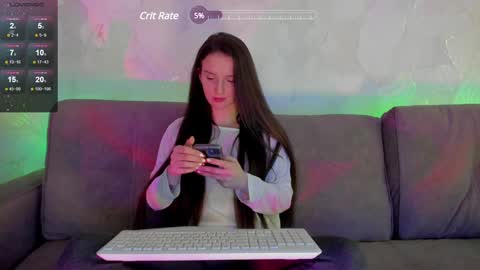 Snapshot of m_o_o_n_l_i_g_h_t chatting on 01/29/25, 04:41 moon light online show from 01/29/25, 04:41