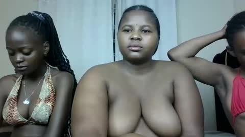 m_pretty_p online show from 12/07/24, 04:31