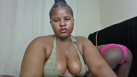 m_pretty_p online show from 01/31/25, 07:39