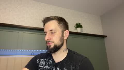 m_stephen online show from 04/23/26, 03:19