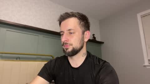 m_stephen online show from 04/28/26, 03:11