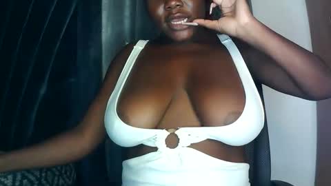 m_tits3 online show from 01/08/26, 10:56