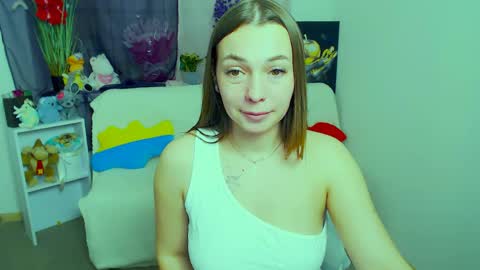 Vikki online show from 04/16/26, 02:07