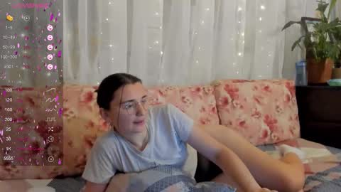 Snapshot of ma_cheriee chatting on 10/26/25, 08:59 Lulu online show from 10/26/25, 08:59