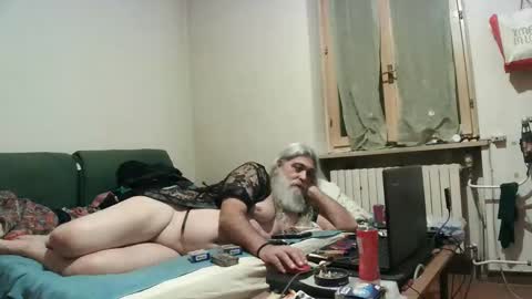 Snapshot of maax1970to chatting on 11/02/25, 08:11 maax1970 online show from 11/02/25, 08:11