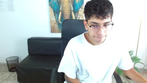 Max online show from 03/16/26, 01:48