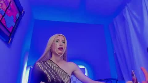 Snapshot of mabbelnova chatting on 06/20/26, 01:52 mabbelnova online show from 06/20/26, 01:52