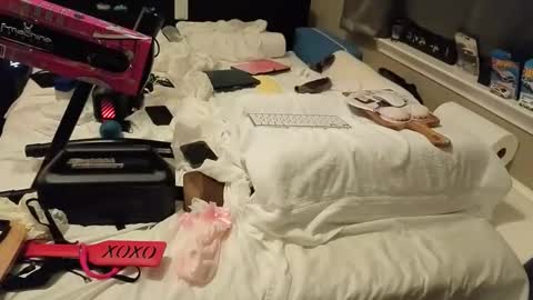 Snapshot of mac1119 chatting on 11/21/25, 08:24 mac1119 online show from 11/21/25, 08:24