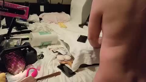 Snapshot of mac1119 chatting on 12/02/25, 07:36 mac1119 online show from 12/02/25, 07:36