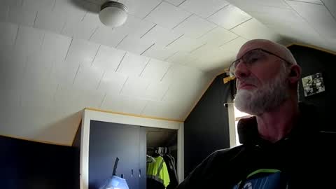 mac8181 online show from 02/18/25, 02:27