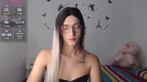 Snapshot of macarena_05_ chatting on 09/16/25, 04:52 macarena_05_ online show from 09/16/25, 04:52