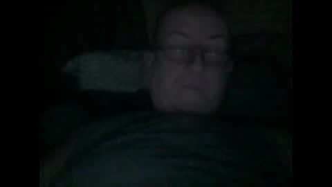 Snapshot of macbewdekan25 chatting on 02/23/25, 04:57 macbewdekan25 online show from 02/23/25, 04:57