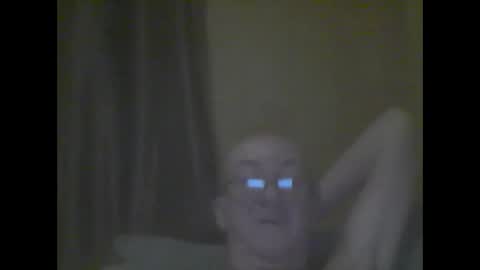 Snapshot of macbewdekan25 chatting on 03/12/25, 10:37 macbewdekan25 online show from 03/12/25, 10:37