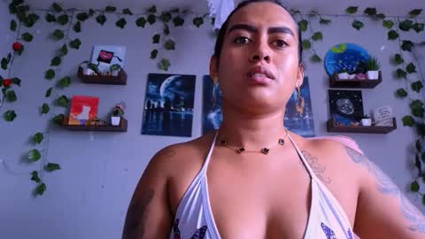 Snapshot of macey_hairy chatting on 12/02/25, 05:19 Macey Elliot Modelo Independiente online show from 12/02/25, 05:19