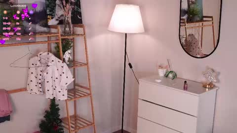 Katerina online show from 05/13/26, 06:33