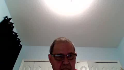 Snapshot of machet1 chatting on 06/15/26, 02:58 machet1 online show from 06/15/26, 02:58