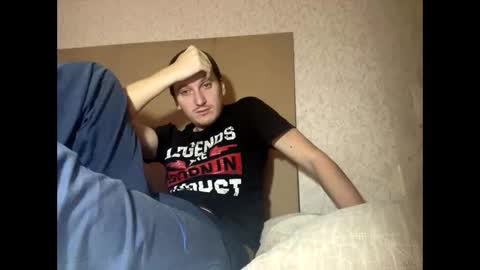 Snapshot of machine2291 chatting on 11/02/25, 07:33 Tchia online show from 11/02/25, 07:33