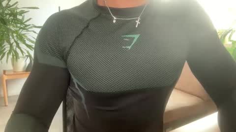 machine_15_ online show from 04/21/26, 03:17