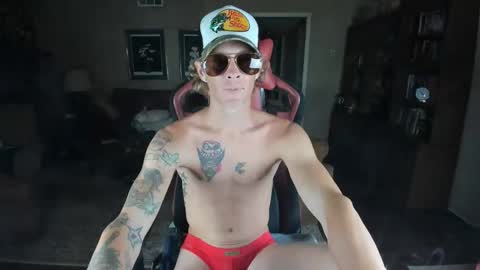 Snapshot of machinecumkelly69 chatting on 05/23/26, 03:45 machinecumkelly69 online show from 05/23/26, 03:45