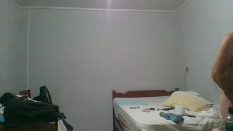 MACHOLIVRE online show from 02/05/25, 07:07