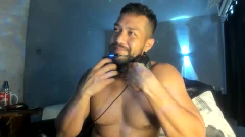 Snapshot of machohandsome chatting on 04/29/26, 05:30 Javier papichulo master how do you want online show from 04/29/26, 05:30