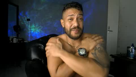 Snapshot of machohandsome chatting on 06/08/26, 09:20 Javier papichulo master how do you want online show from 06/08/26, 09:20