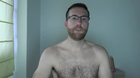 Snapshot of machohiberiko chatting on 12/29/24, 03:57 Jota online show from 12/29/24, 03:57