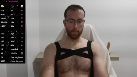 Snapshot of machohiberiko chatting on 02/10/25, 07:28 Jota online show from 02/10/25, 07:28