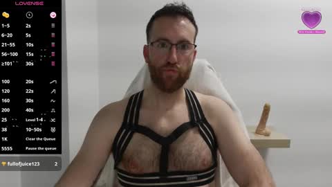 Snapshot of machohiberiko chatting on 03/11/25, 06:08 Jota online show from 03/11/25, 06:08