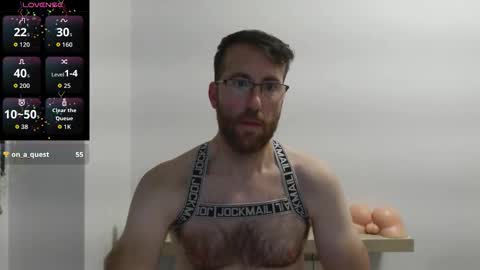 Snapshot of machohiberiko chatting on 12/02/25, 06:36 Jota online show from 12/02/25, 06:36