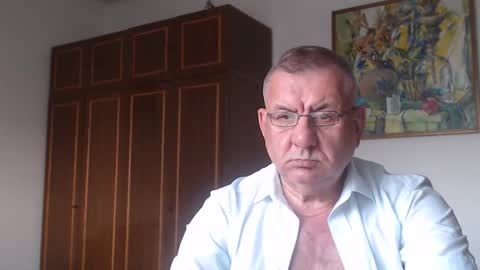 Macho online show from 09/10/25, 04:07