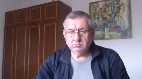 Macho online show from 10/26/25, 01:17