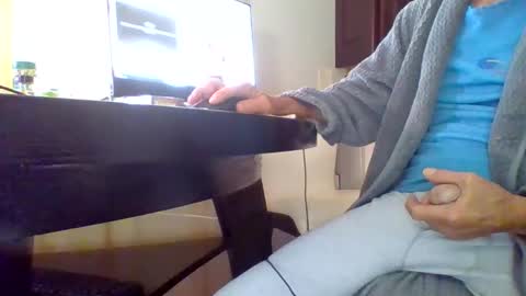 Snapshot of mack1960959307 chatting on 12/01/24, 06:41 Big mack 1 online show from 12/01/24, 06:41