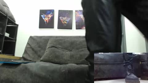 Snapshot of mack_daniels chatting on 11/24/25, 09:25 instagram mackdanielsx online show from 11/24/25, 09:25