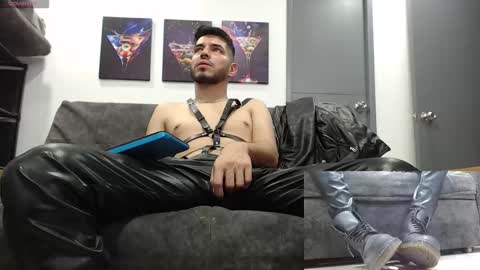 Snapshot of mack_daniels chatting on 12/02/25, 09:54 instagram mackdanielsx online show from 12/02/25, 09:54