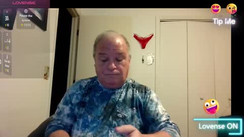 mackdocc001 online show from 10/26/25, 01:39