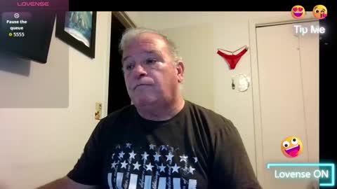 mackdocc001 online show from 11/02/25, 07:38