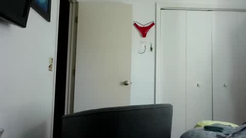 mackdocc001 online show from 11/14/25, 03:22