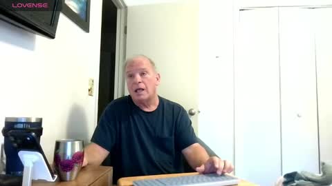 mackdocc001 online show from 04/20/26, 05:05