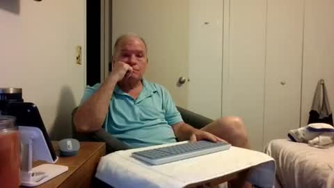 Snapshot of mackdocc001 chatting on 07/28/26, 08:52 mackdocc001 online show from 07/28/26, 08:52