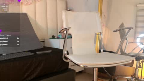 Carolina online show from 09/09/25, 11:15