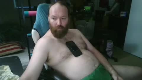 Snapshot of mackhere4u chatting on 06/22/26, 10:45 mackhere4u online show from 06/22/26, 10:45