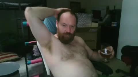 Snapshot of mackhere4u chatting on 06/24/26, 01:37 mackhere4u online show from 06/24/26, 01:37