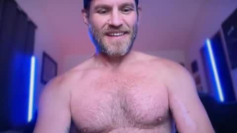 MackinCaliAllDay online show from 10/16/25, 03:40