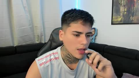 max online show from 02/06/25, 12:43