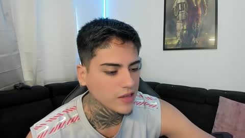 max online show from 02/09/25, 01:14